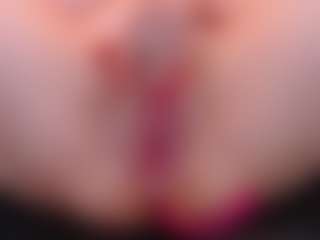 Live cam show with blondesquirt - Doggy Style on Chatstar