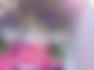Live cam show with blondesquirt - Public on Dolls Live