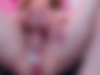 Live cam show with blondesquirt - Facial on Camsoda