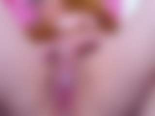 blondesquirt's Live Sex Cam Show