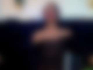 Live cam show with Valentina - White on Camsoda | colombia