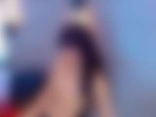 Live cam show with Valentina - White on Camsoda | colombia