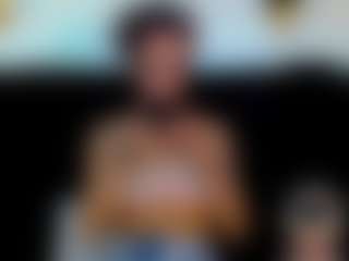 Live cam show with Valentina - White on SmokeAndPoke | colombia