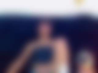 Live cam show with Valentina - Tattoos on friskycurves.com