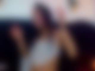 Live cam show with Valentina - Black Hair on Camsoda