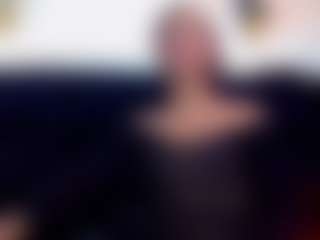 Live cam show with Valentina - Drinking on Camiplay Live