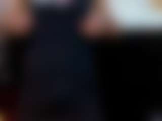 Show live cam dengan Valentina - Black Hair di Camsoda