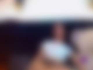 Live cam show with Valentina - Small Tits on infinitiblacc.com