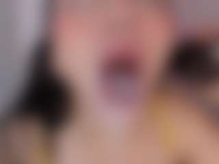 HoneyJenny's Live Sex Cam Show