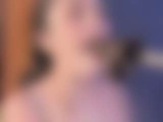 HoneyJenny's Live Sex Cam Show