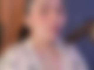 Live cam show with HoneyJenny - BBW on CamClone