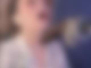HoneyJenny's Live Sex Cam Show