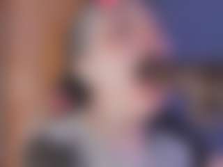 HoneyJenny's Live Sex Cam Show