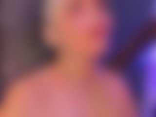 HoneyJenny's Live Sex Cam Show