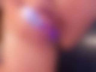 HoneyJenny's Live Sex Cam Show
