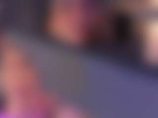 Live cam show with HoneyJenny - Teen (18+) on Uber Horny