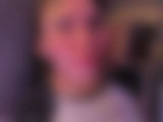 Live cam show with HoneyJenny - Big Tits on Streamer API