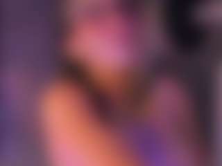 Live cam show with HoneyJenny - Facial on slutload