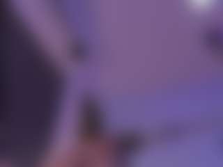 Seks show na żywo z HoneyJenny