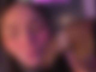 Show in cam erotica live di HoneyJenny