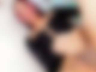 Live cam show with CandyJoselyn - Drinking on PervPlay.com