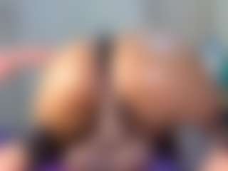 Live cam show with galdemchick - Big Tits on Milfs Live