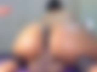 Show en direct avec galdemchick - Big Tits sur Camsoda