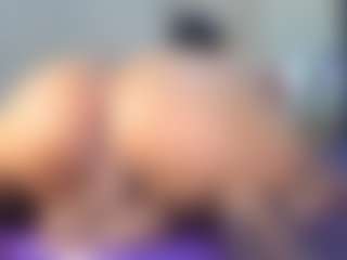 Live cam show with galdemchick - Fucking on Camsoda