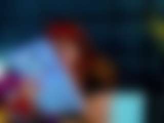 Live cam show with isalombardi - Green Eyes on Camsoda