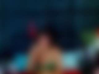 Live cam show with isalombardi - Brown Hair on SquirtSoMuch