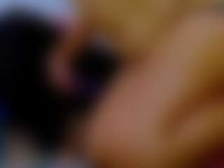 Live cam show with isalombardi - Trimmed Asian on StripNow