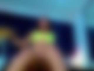 Live cam show with isalombardi - Green Eyes on Adult Interactions