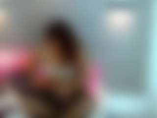 Live cam show with isalombardi - Double Penetration on Camsoda