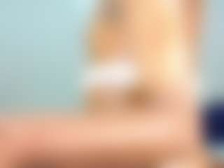 JessicaEbony's Live Sex Cam Show