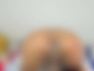 JessicaEbony's Live Sex Cam Show