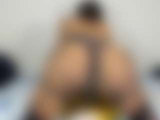 JessicaEbony's Live Sex Cam Show