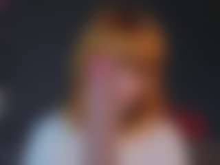 Live cam show with Lola - Red Hair on Latina Girls
