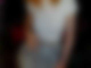 Live cam show with Lola - Teen (18+) on liverealitysex.com
