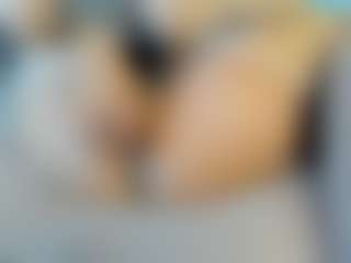 Live cam show with Lola - Dirty Talk on Camsoda