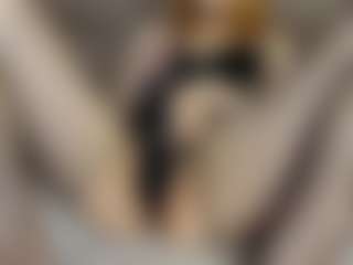 Lola's Live Sex Cam Show