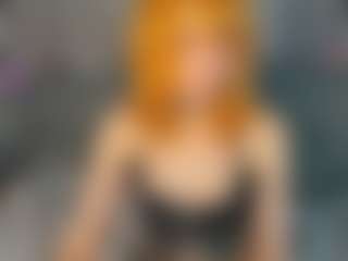 Live cam show with Lola - Tease on thefappeningchat.com