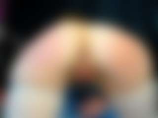 Live cam show with Lola - HD on Hubzter Live