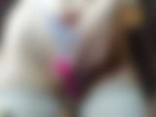 Lola's Live Sex Cam Show