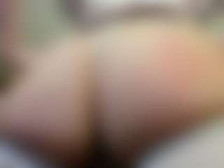 Live cam show with Lola - Orgasm on Camsoda