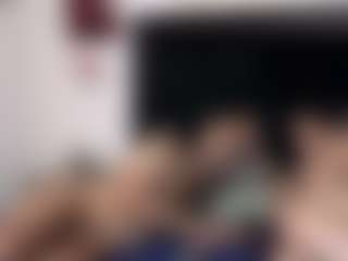 MrAndMrsCrook's Live Sex Cam Show