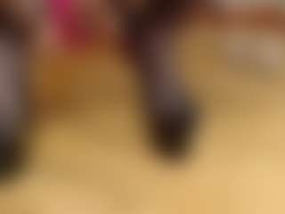 Live cam show with Mystres - Hot on AdultVida.com