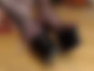 Live cam show with Mystres - Hairy Pussy on intimatelivegirls.com