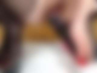 Live cam show with Mystres - Middle Aged on Camsoda