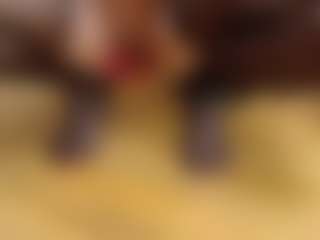 Live cam show with Mystres - Legs on Camsoda