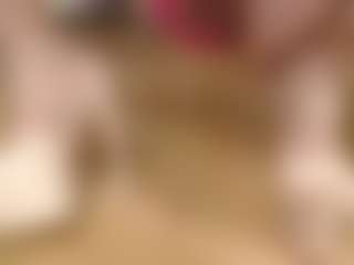 Live cam show with Mystres - Legs on Camsoda
